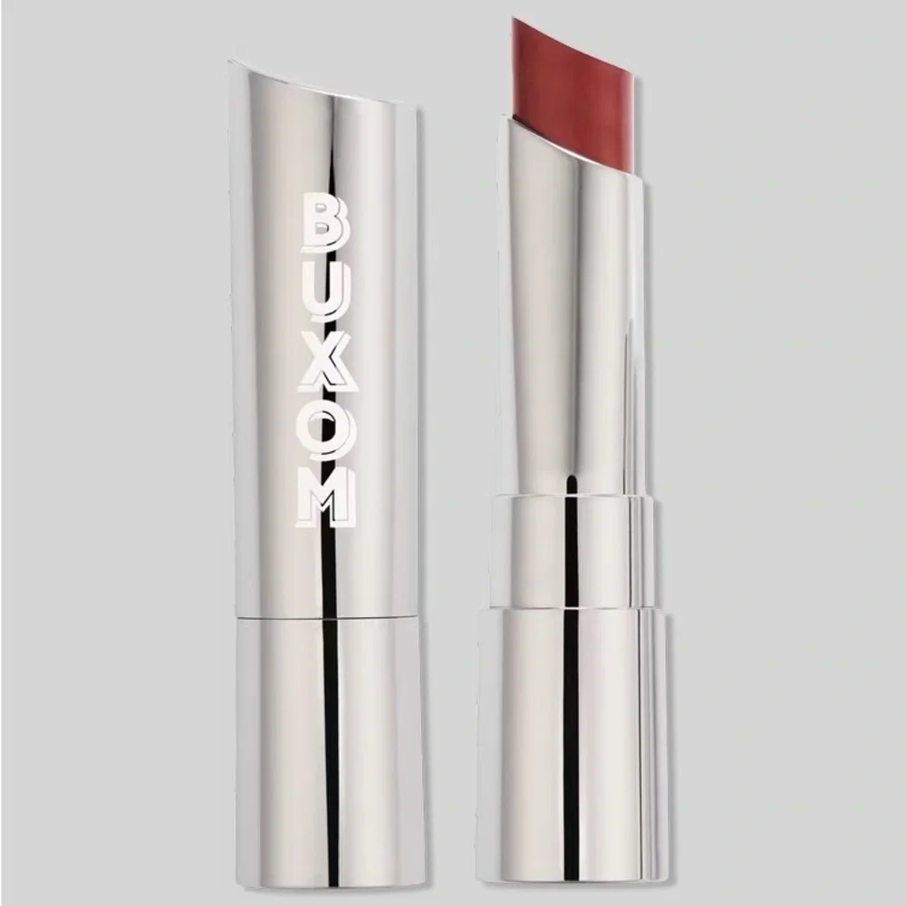 Buxom indulge smooth